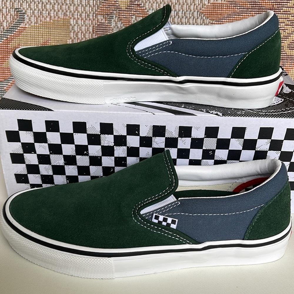 Vans WMNS Skate Slip-On
Mountain View
VN0A5FCABD6
Sneakers - Picture 9 of 16